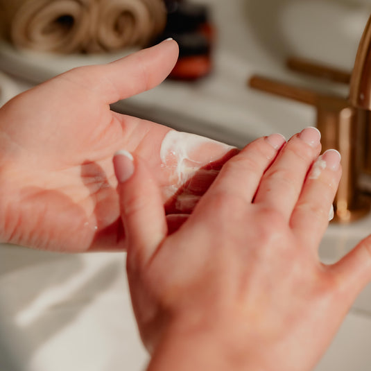 Rowe Casa Organics - Age Defying Eye Cream