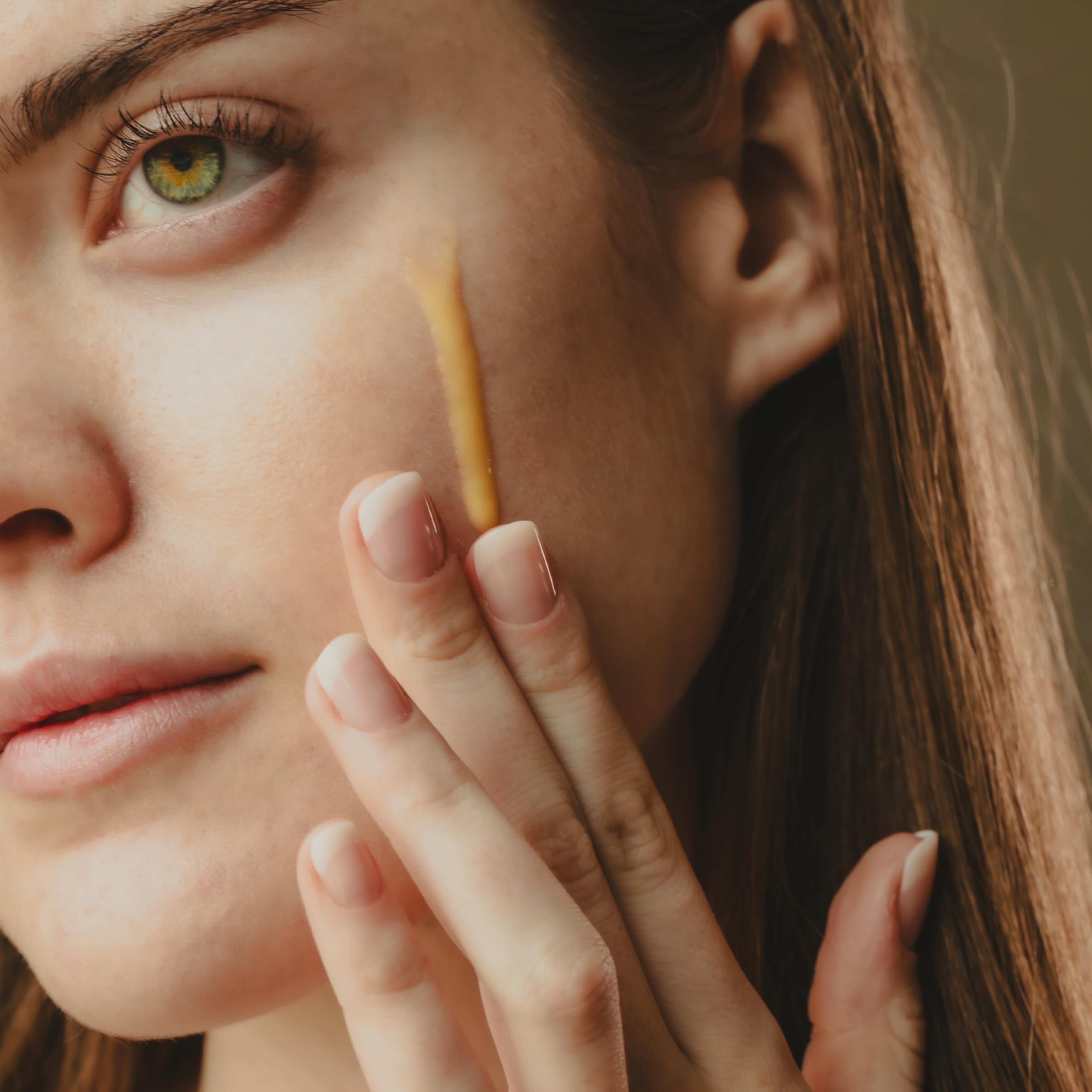 VITAMIN C FACE SERUM | 1 OZ